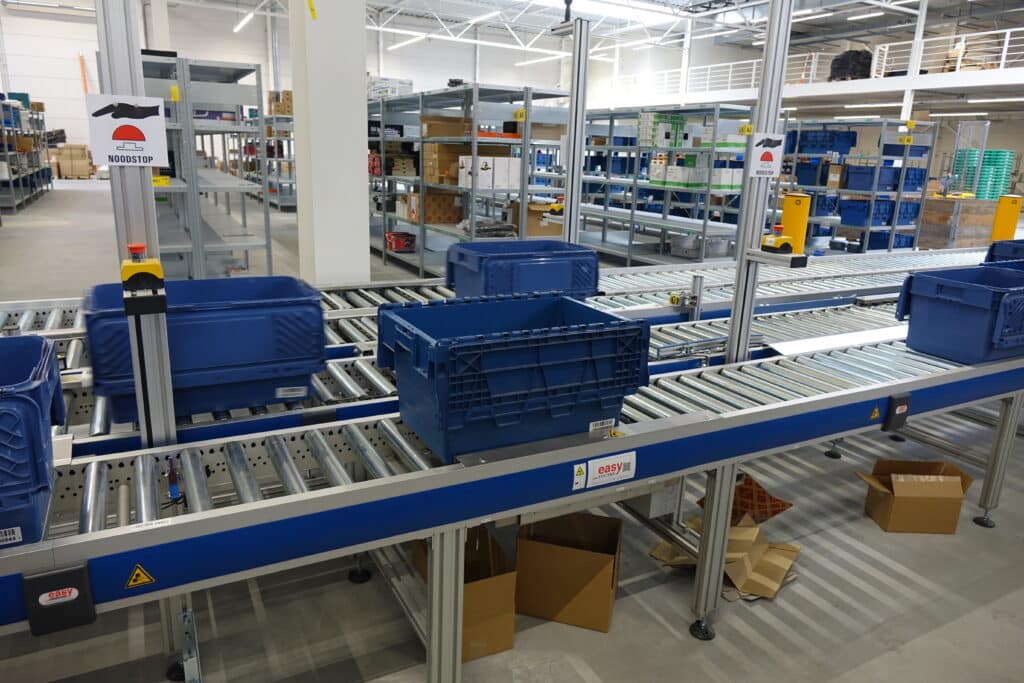 Roller conveyors for light goods? Easy Systems